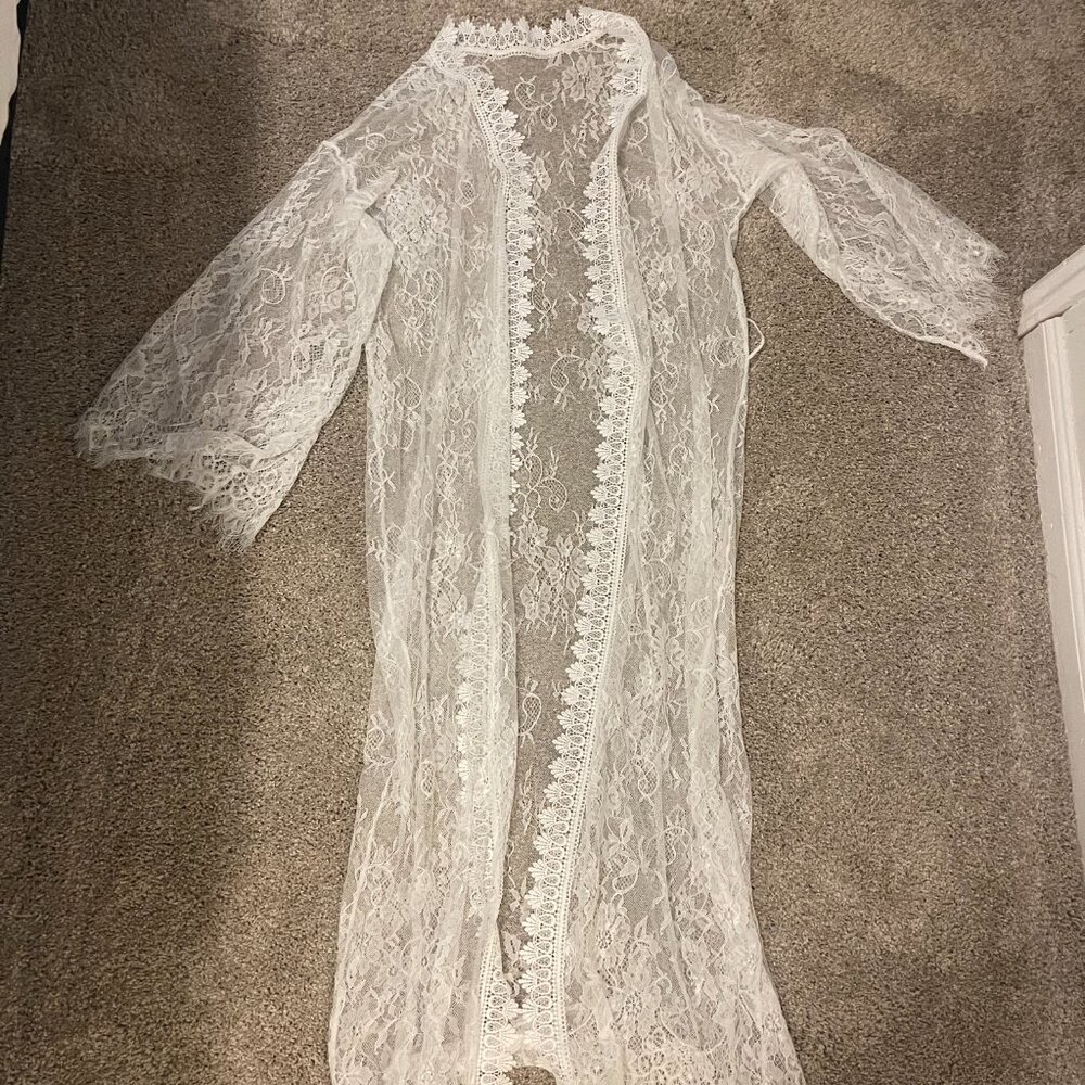 Bridal Getting Ready Robe - Picture 2 of 3